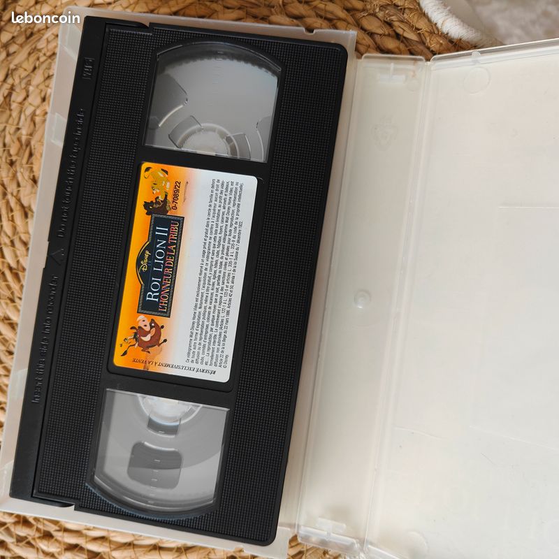 Cassette vidéo VHS le roi lion II l'honneur de la tribu (image 2)