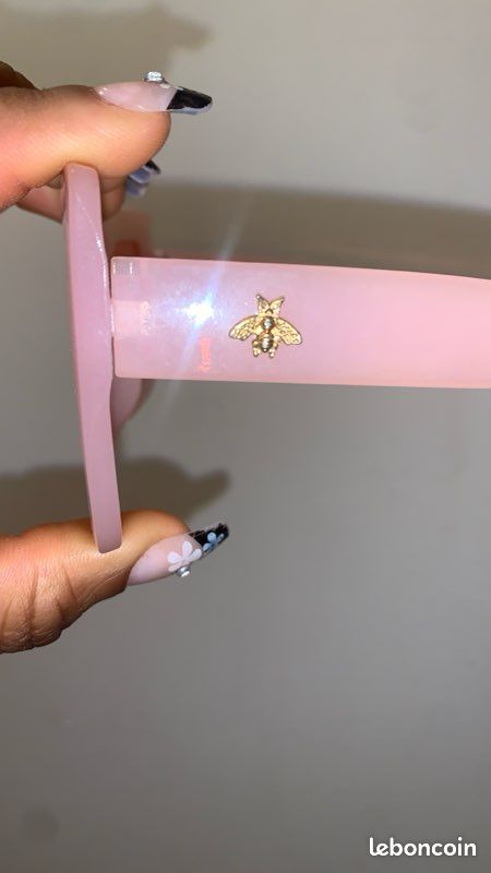 ✨ Lunettes de Soleil Oversize Roses – Tendance ✨ (image 2)