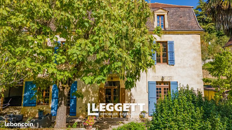 Maison 11 pièces 200 m²