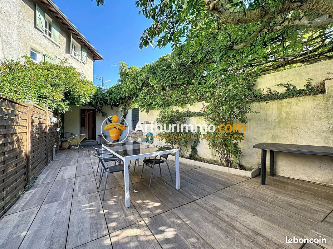 Maison 5 pièces 98 m² · à Bourgoin-Jallieu · 98 m² · 250 000 €