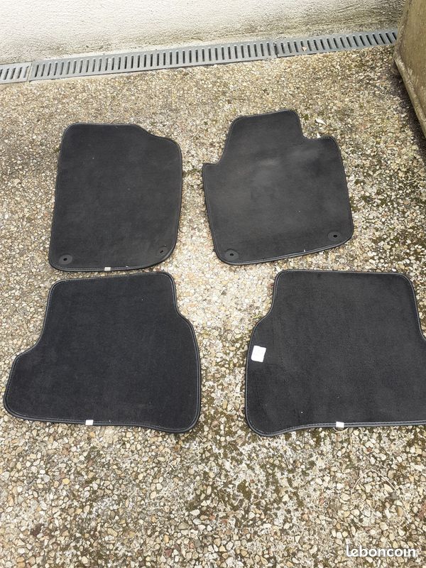 Tapis de sol de voiture (image 1)