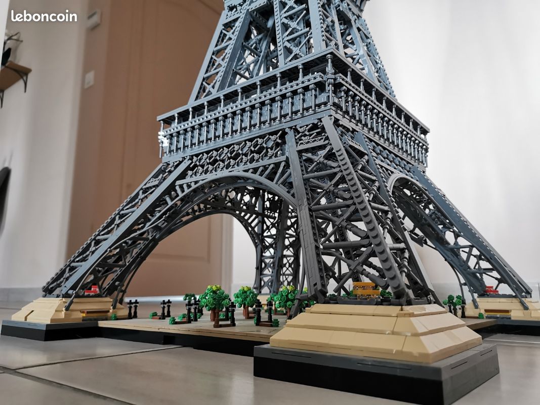 Tour Eiffel réplique Lego (image 3)