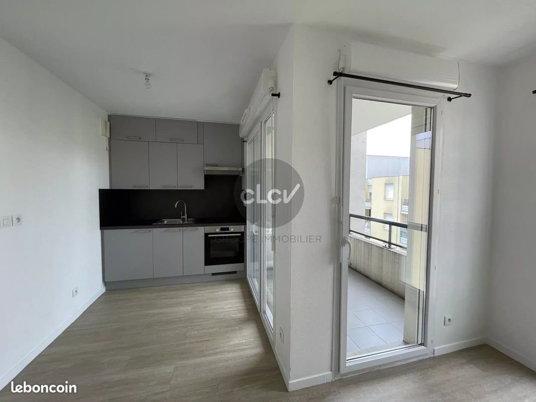Appartement 1 pièce 30 m² · à Tassin-la-Demi-Lune · 30 m² · 572 €/mois