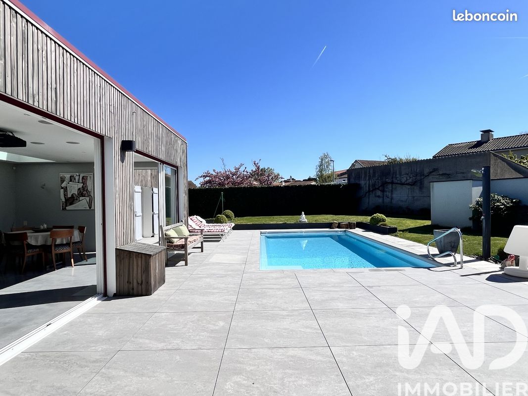 Maison 10 pièces 224 m² · à Vertou · 224 m² · 936 000 €