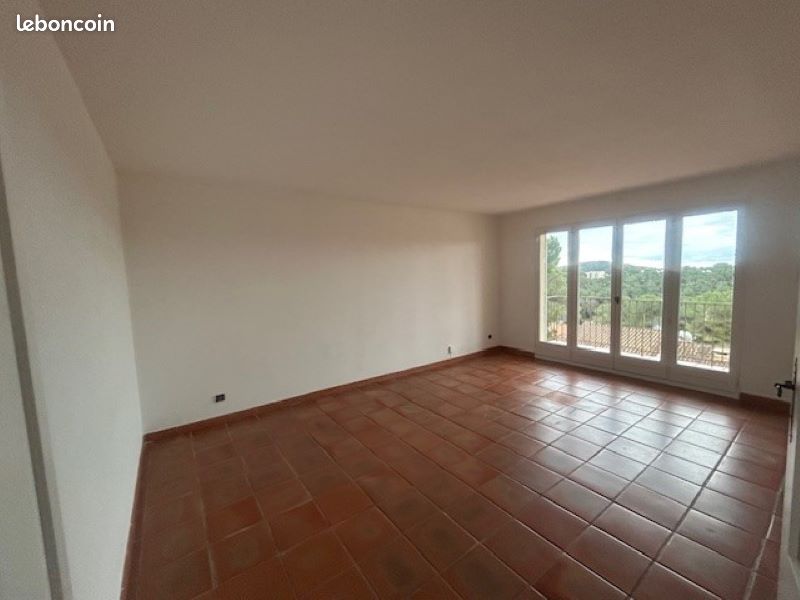 Appartement 1 pièce 40 m² · à Mougins · 40 m² · 775 €/mois