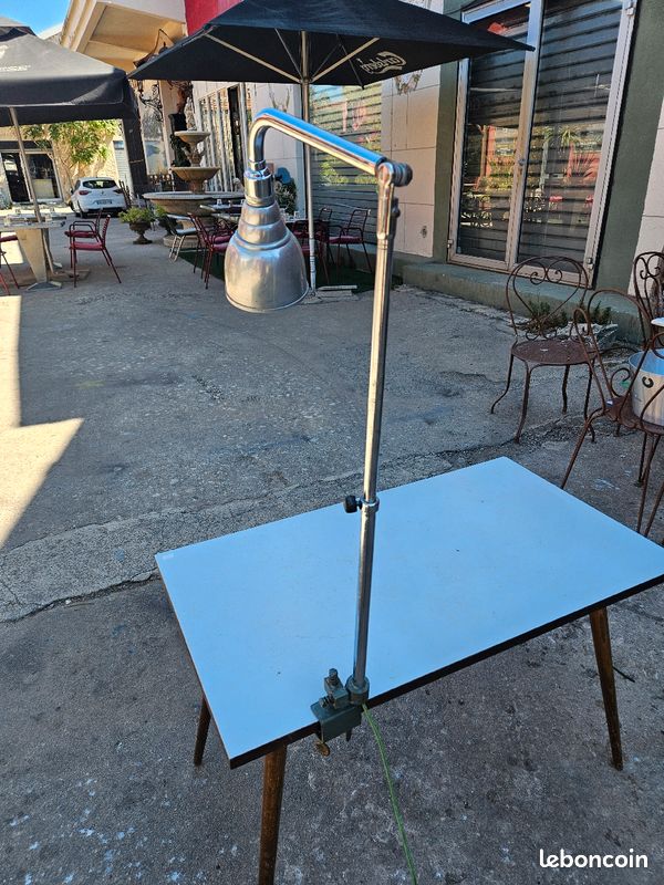 Lampe d'atelier articulée années 50 (image 2)