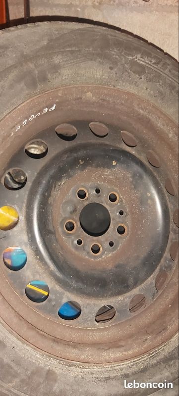 Pneus avec des jantes de 16 (image 2)