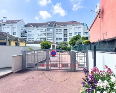 Appartement 215 000 € - 43 m²