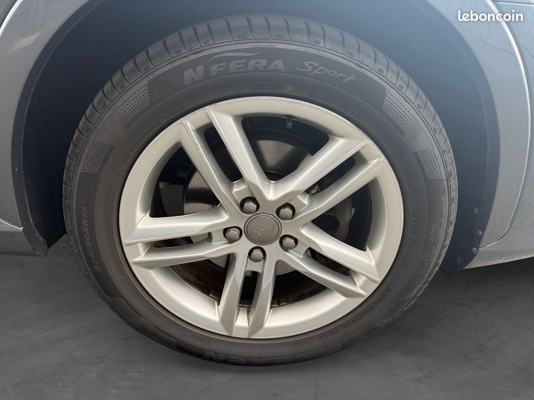 Audi Q3 2.0 TDI 184 Quattro S Tronic - S Line - Caméra - Sièges Chauffant - Attelage - Suivi Audi (image 18)