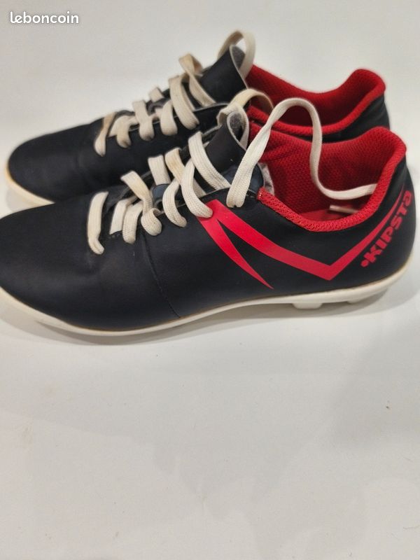 Paire de baskets crampons Kipsta 34 (image 4)