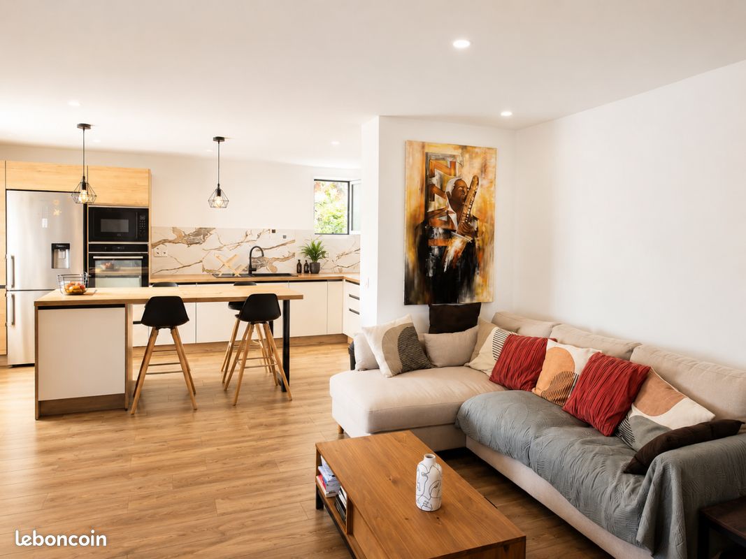 Appartement 4 pièces 92 m² · à Six-Fours-les-Plages · 91,6 m² · 355 000 €