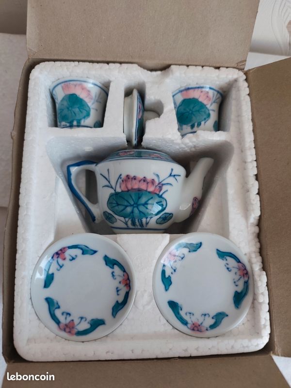 Service à Thé Miniature 1/12 Porcelaine - Accessoires Maison De Poupée Lotus Bleu