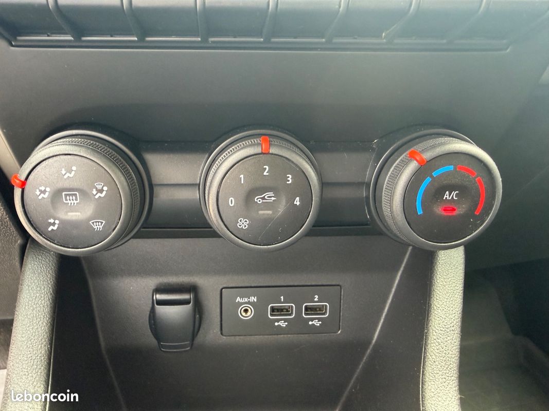 RENAULT CLIO V 1.0 TCE 90CH AIR - GPS - CARPLAY - REGULATEUR / LIMITEUr (image 19)