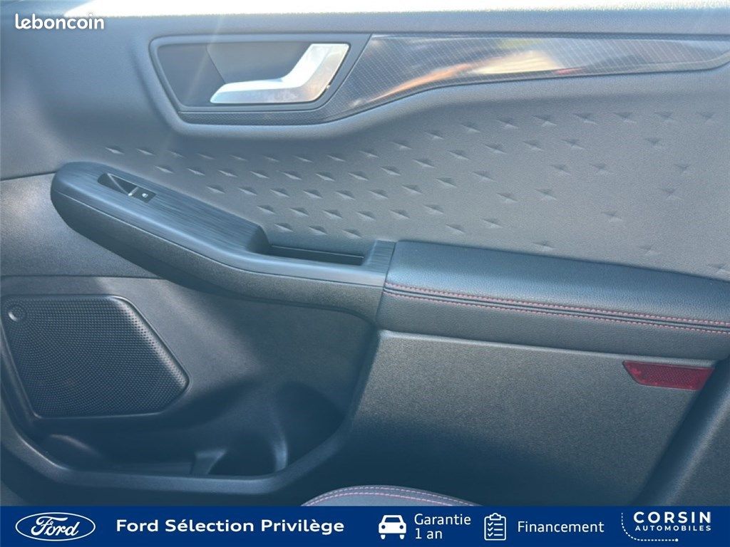 Ford Kuga III 2.0 ECOBLUE 150 MHEV BVM6 ST-Line (image 32)