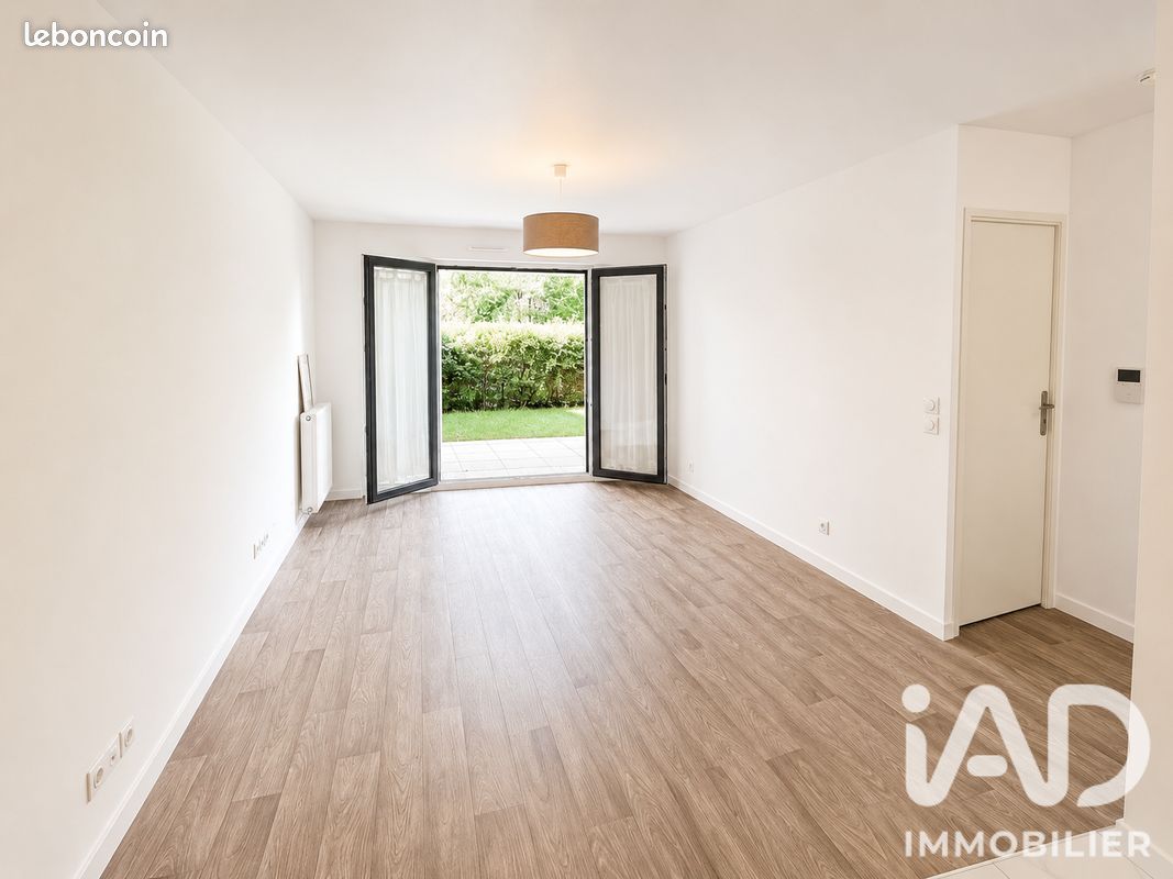Appartement 2 pièces 43 m² · à Montévrain · 43 m² · 245 000 €