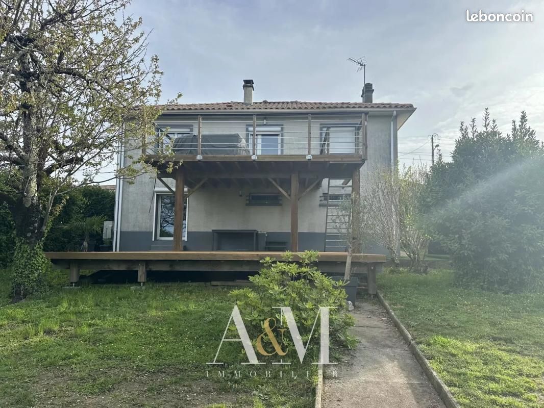 Maison de ville 4 pièces 98 m² - Angoulême 16000 (image principale 3)