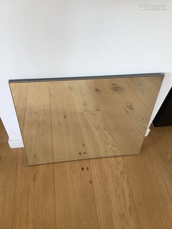 Miroir salle de bain ou toilette à suspendre au mur (image 2)