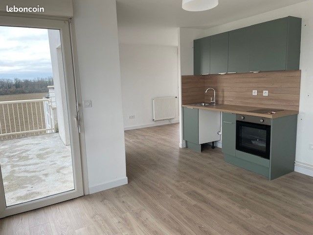 Appartement 1 pièce 38 m² · à Capinghem · 38 m² · 600 €