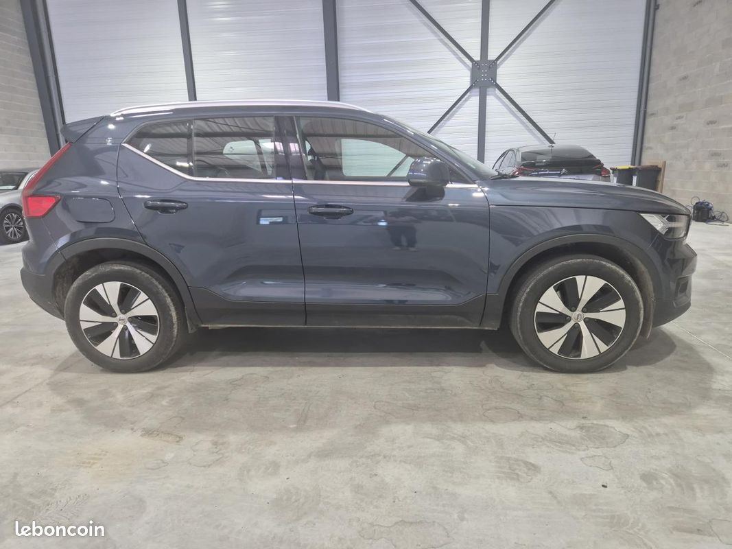 Volvo xc40 1.5 t4 211h 130 twin-engine recharge phev hybrid business 2wd dct bva (image 11)