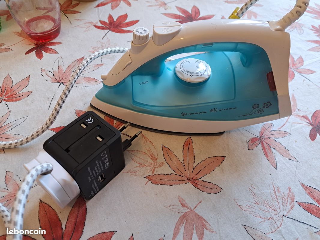 Fer à vapeur de voyage - Électroménager Fer à vapeur de voyage - Électroménager