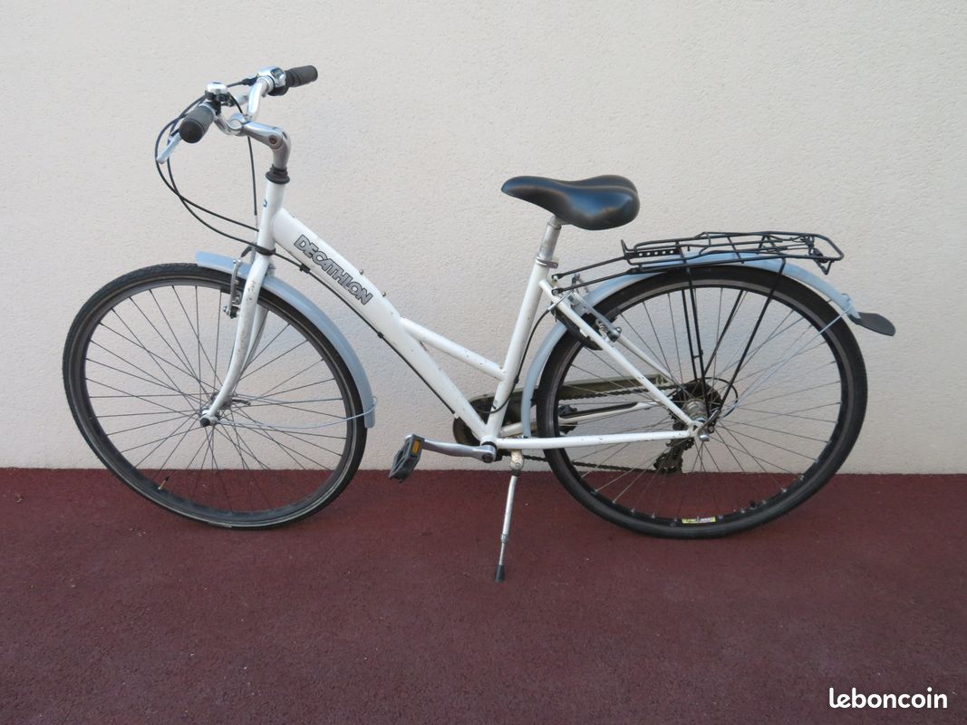 Btwin Vtt Vélo Vtc Decathlon Velo 28 Pouces Vélo VTC 28 Pouces