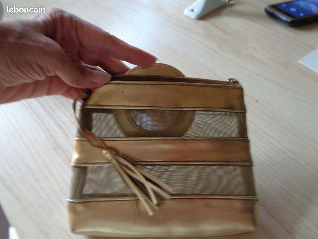 Pochette / trousse maquillage dorée et son miroir assorti Ashley Brooke (image 6)
