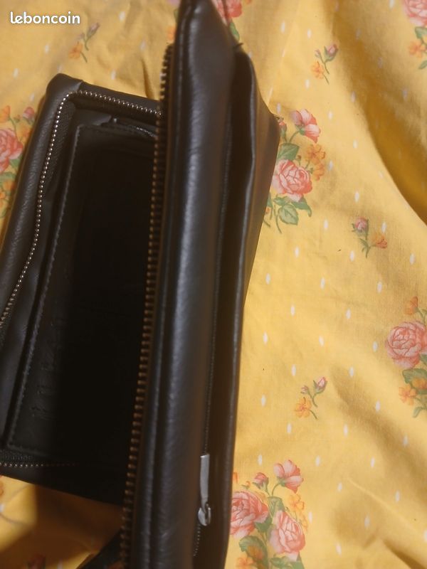 Portefeuille en cuir (image 4)