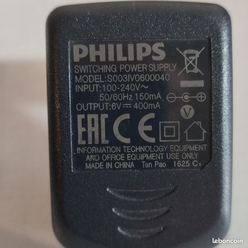 Chargeur Philips 6V - 0,4A model S003IV0600040 (image 2)
