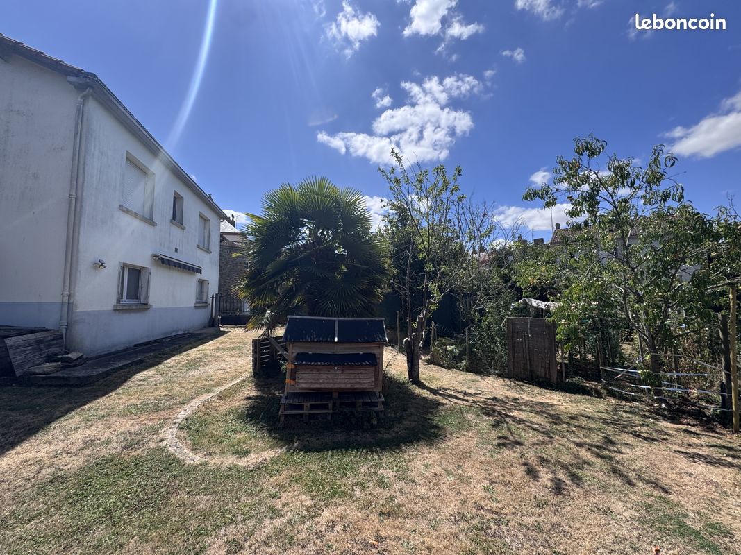 Maison 5 pièces 75 m² · à Essarts-en-Bocage · 75 m² · 170 400 €