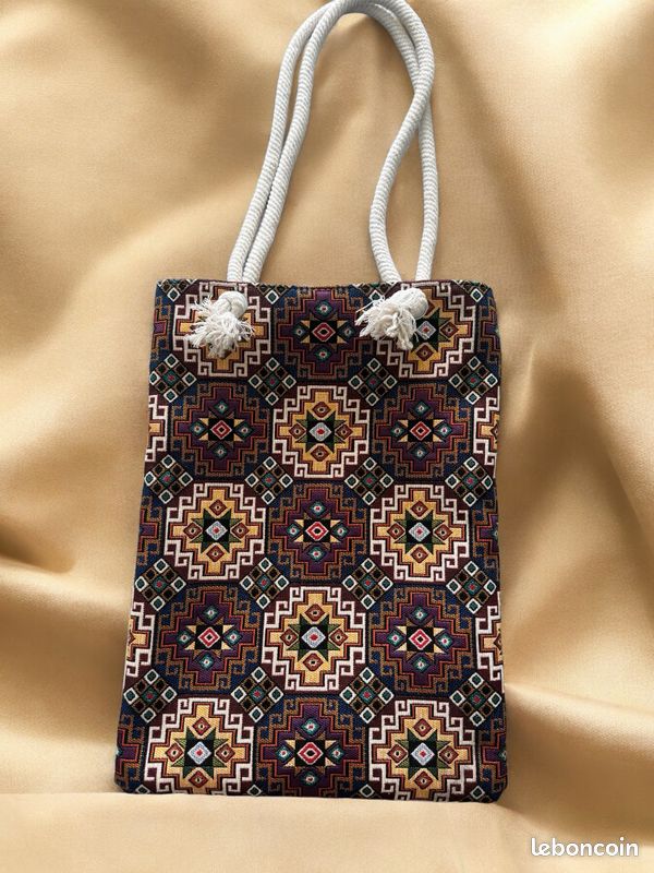 Sac à bandoulière tissé fait main 🪡 (image 1)