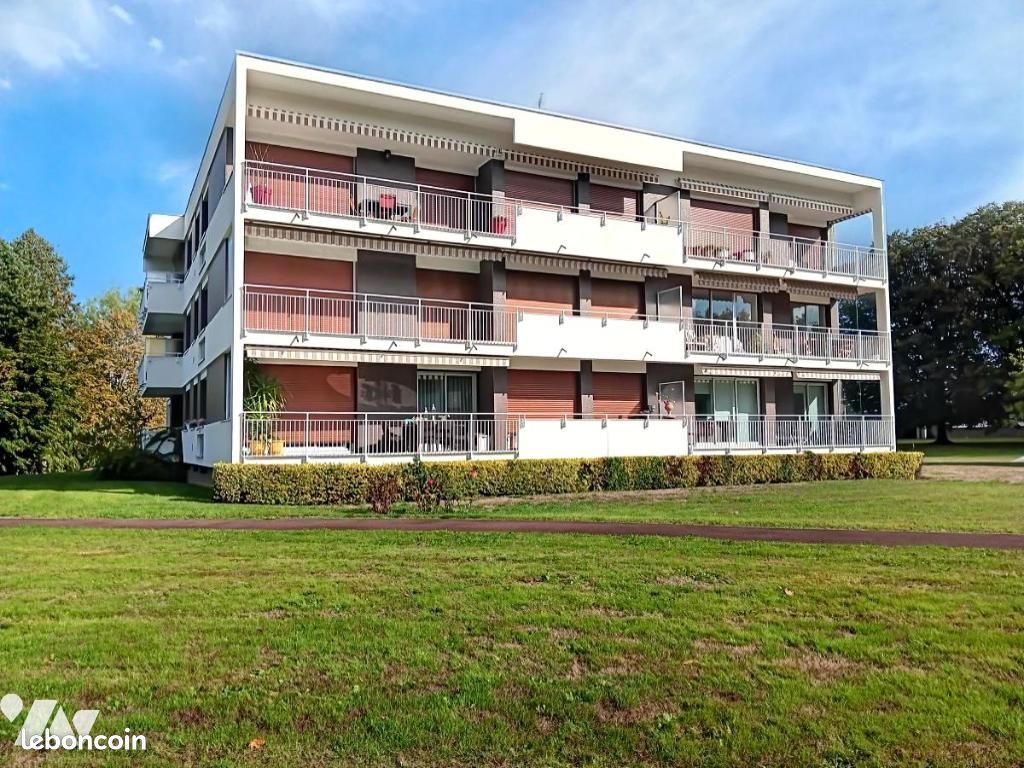 Appartement 143 m² · à Mont-Saint-Aignan · 143 m² · 346 000 €