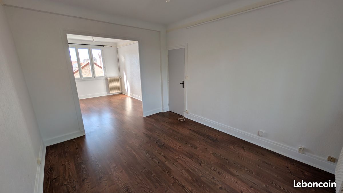 Appartement 4 pièces 79 m² · à Vichy · 79 m² · 665 €/mois