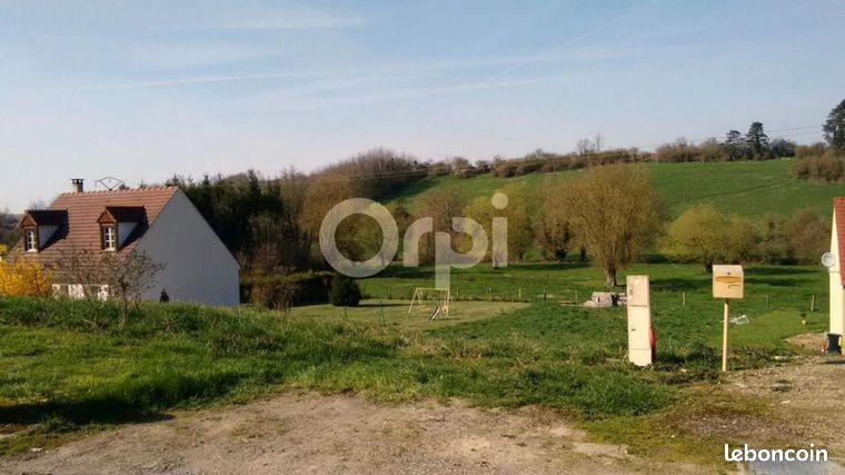 Terrain 1 000 m² Soissons