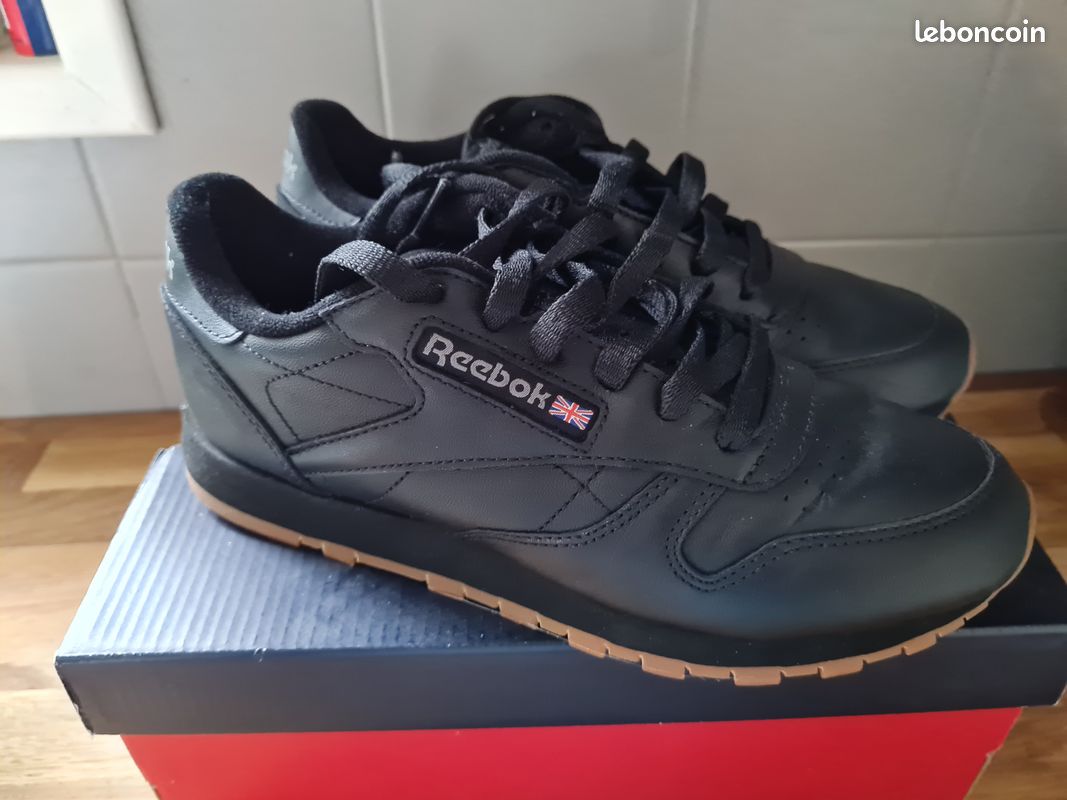 Classic Leather Reebok Toute Noir Reebok Classic Leather Noire