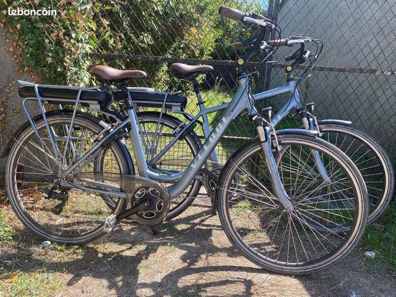 Vélos électriques veloci moteur pédalier Tres bon etat (image 1)