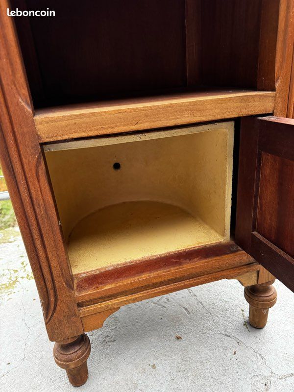 Table de nuit du 19ème siècle (image 4)