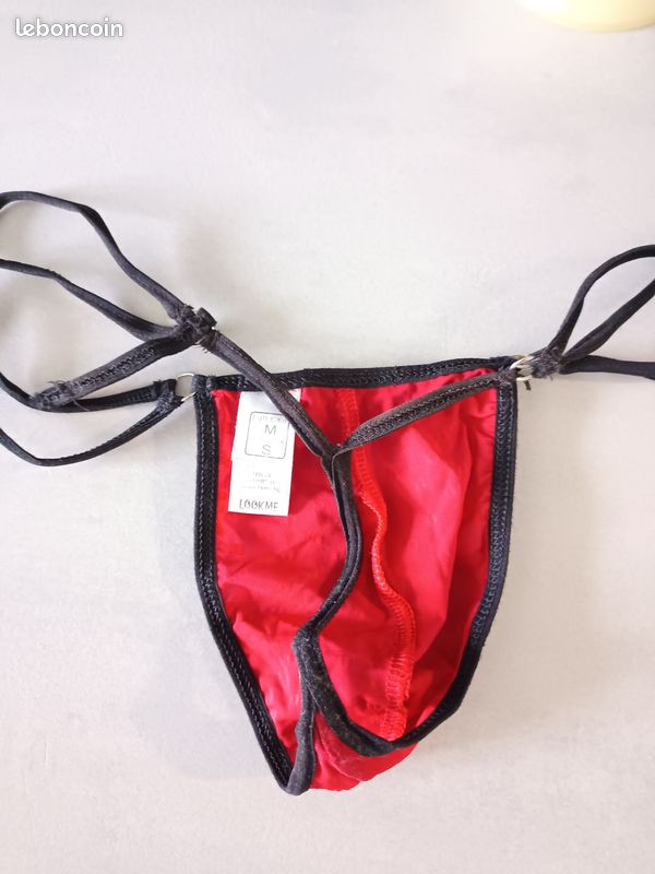 String Homme Rayé Bleu, Taille M, Neuf Avec étiquettes (75% Nylon, 25% Spandex)