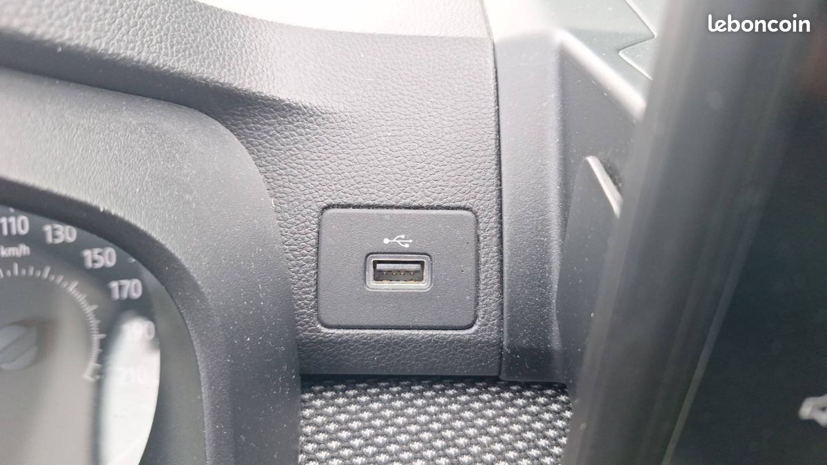 Dacia sandero sce 65 22 confort (image 30)