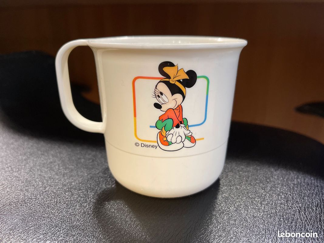 Tasse Mickey et Minnie de la marque Tupperware (image 2)