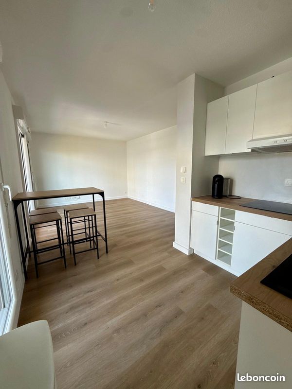 Appartement 2 pièces 43 m² · à Vannes · 43 m² · 850 €/mois