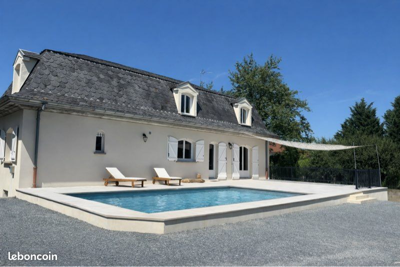 Maison 7 pièces 200 m² · à Domérat · 200 m² · 430 000 €