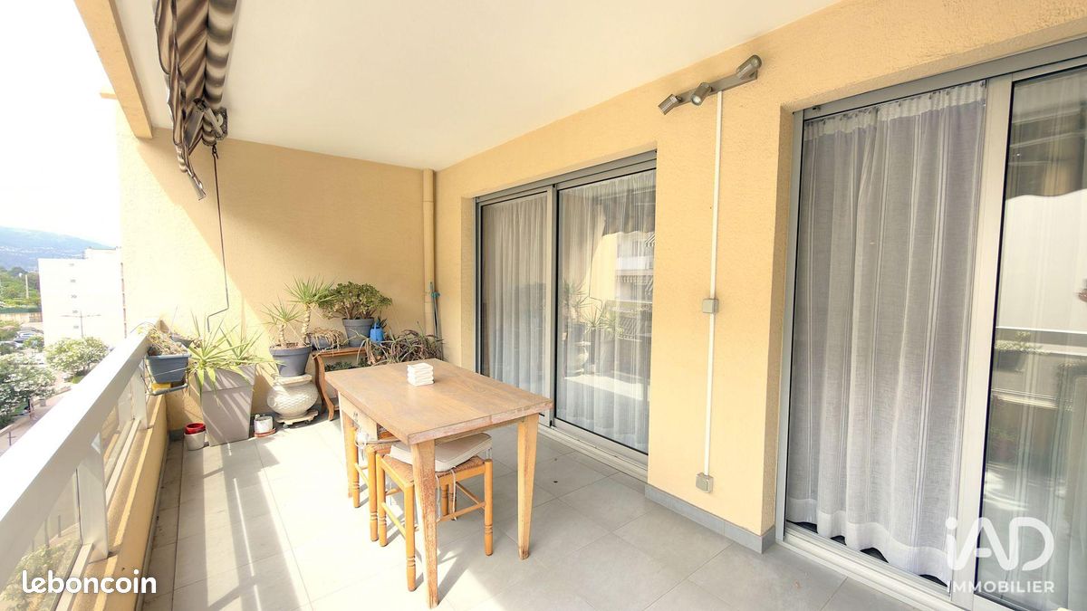 Appartement 3 pièces 68 m² · à Saint-Laurent-du-Var · 68 m² · 287 000 €