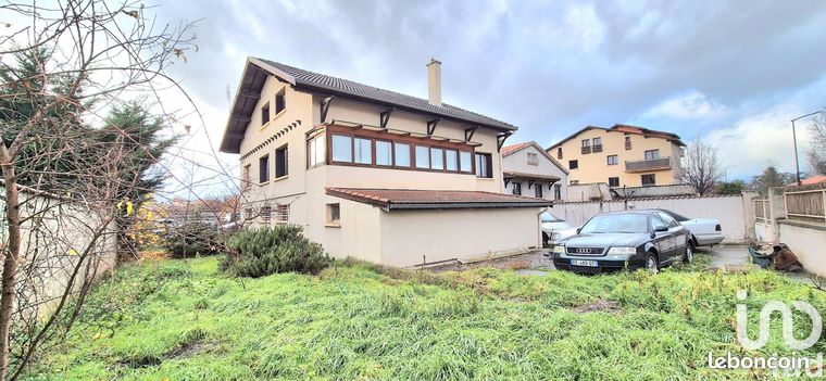 Maison 5 pièces 140 m²