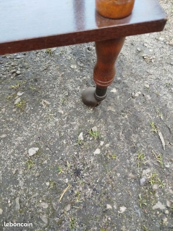 Petit meuble en bois (image 4)
