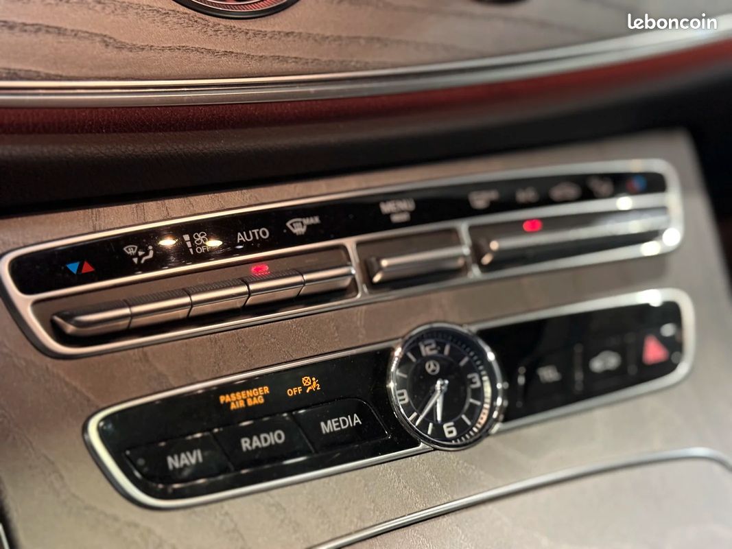Mercedes-Benz CLASSE CLS 400 d 4Matic AMG LINE + (image 32)