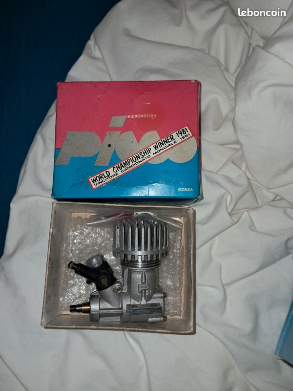 Rare vintage: corps de carburateur Picco 2