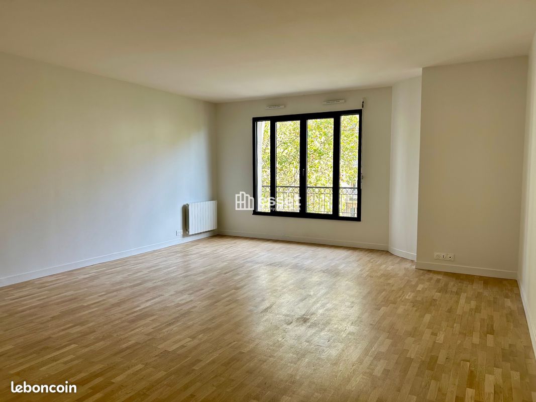 Appartement 5 pièces 131 m² · à Paris · 131 m² · 5 249 €/mois