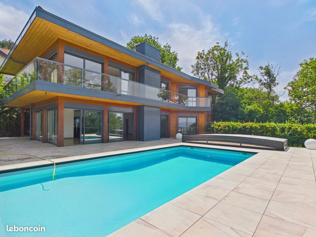Propriété 7 pièces 339 m² (image 3)