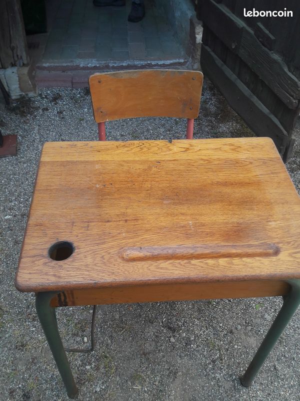 Ancien pupitre d'écolier et sa chaise (image 3)