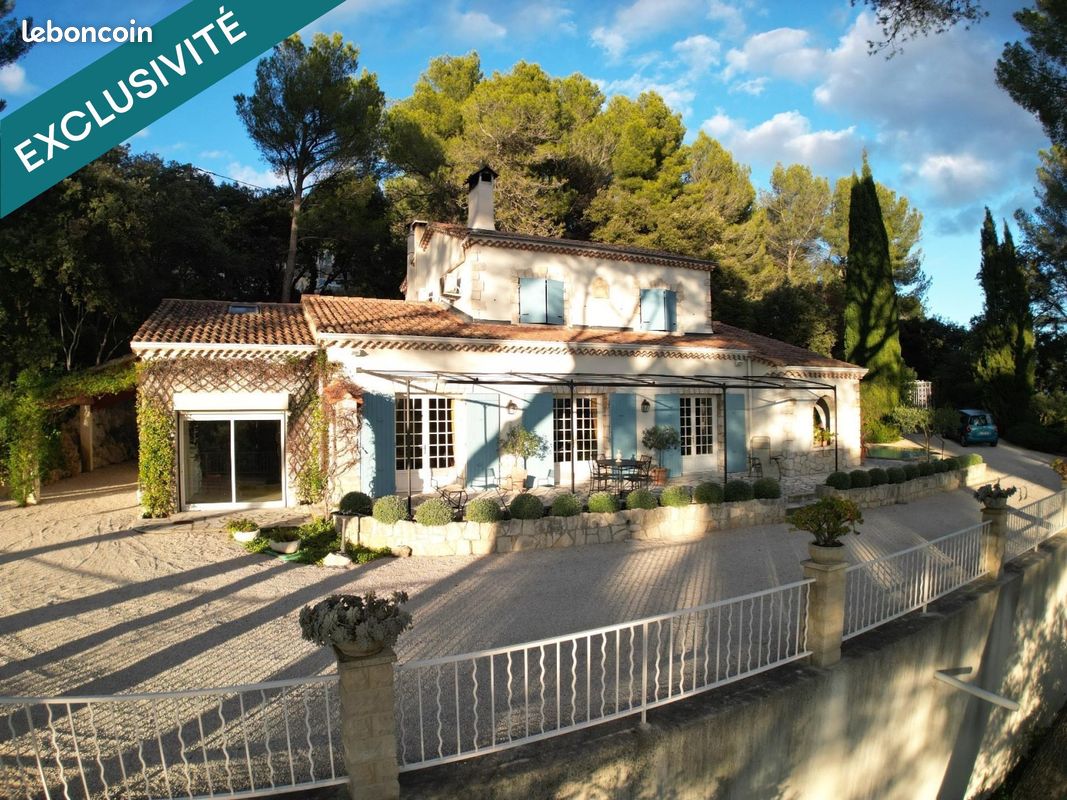 Maison 5 pièces 145 m² · à Mérindol · 145 m² · 1 000 000 €